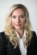 Lara Hamburg, Vancouver, Real Estate Agent