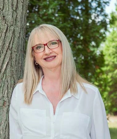 Laurel Price, Sarnia, Real Estate Agent