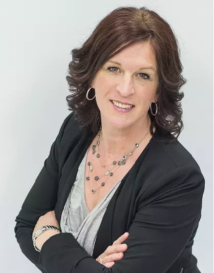 Lisa Trombetta, Regina, Real Estate Agent