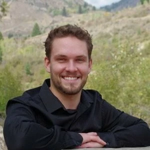 Logan Melville, Grand Forks, Real Estate Agent