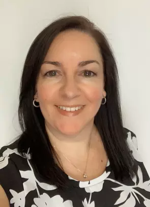 Lori-Ann Paul, Winnipeg, Real Estate Agent