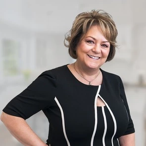 Lorraine Hamel, Saint Jerome, Real Estate Agent