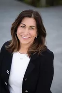 Lorraine Watkins, Greenbrae, Real Estate Agent