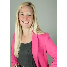 Lorynne Cadman, Vaughan, Real Estate Agent