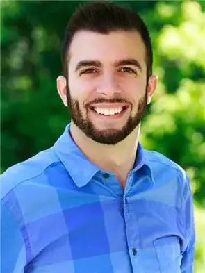 Lucas Frattura, Toronto, Real Estate Agent