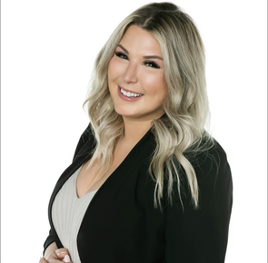 Madison Snowden, Clarington, Real Estate Agent