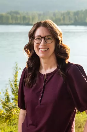 Maggie Currie, Revelstoke, Real Estate Agent