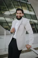 Manny Deol, Mission, Real Estate Agent
