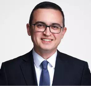 Mars Yusipov, Dubai, Real Estate Agent