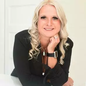 Marta Branch, Toronto, Real Estate Agent