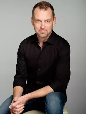 Martinus Geleynse, Hamilton, Real Estate Agent