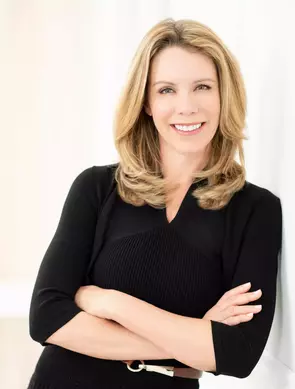 Mary Hamilton, Hamilton, Real Estate Agent