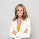Mary Hamilton, Hamilton, Real Estate Agent
