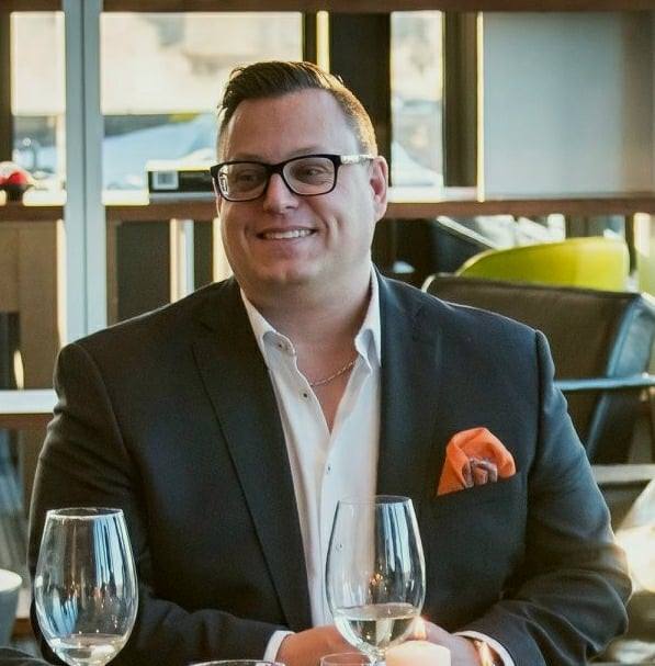 Matthew Nicolas Real Estate Agent Ratings Reviews Winnipeg Mb