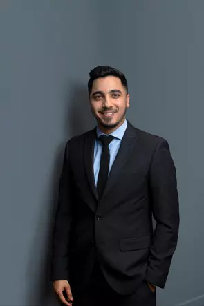 Moiz Imran, Mississauga, Real Estate Agent