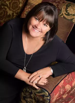 Nicole Pelan, Victoria, Real Estate Agent