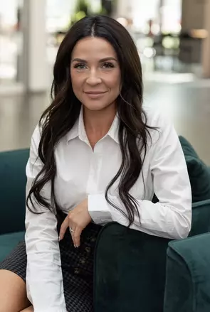 Niki Rose, Kelowna, Real Estate Agent