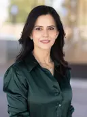 Nikki Kaur, Anaheim, Insurance Agent
