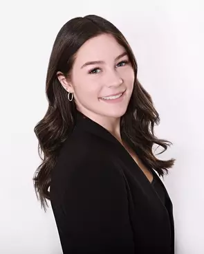 Olivia O'Brien, Burlington, Real Estate Agent