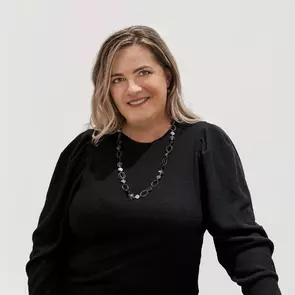 Olya Walker, Toronto, Real Estate Agent
