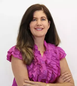 Pennie Arneson, Davie, Real Estate Agent