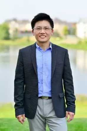 Peter Chen, Edmonton, Real Estate Agent