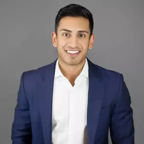 Pravin Khara, Vancouver, Real Estate Agent