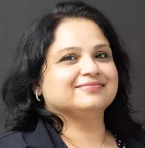 Priti Aggarwal, Brampton, Real Estate Agent