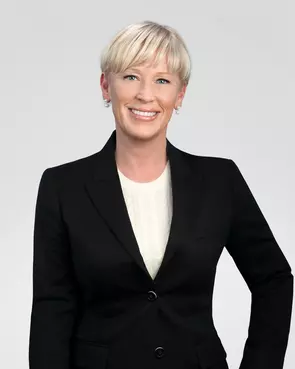 Rachelle Starnes, Calgary, Real Estate Agent