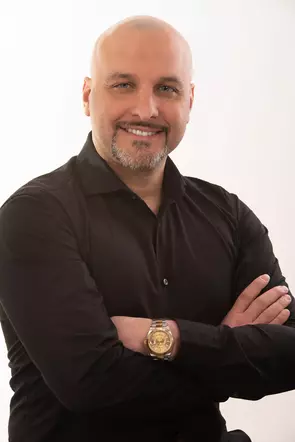 Radhwan Abood, Bradford, Real Estate Agent