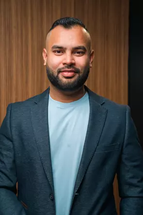 Rahul Bedi, Bedford, Mortgage Broker
