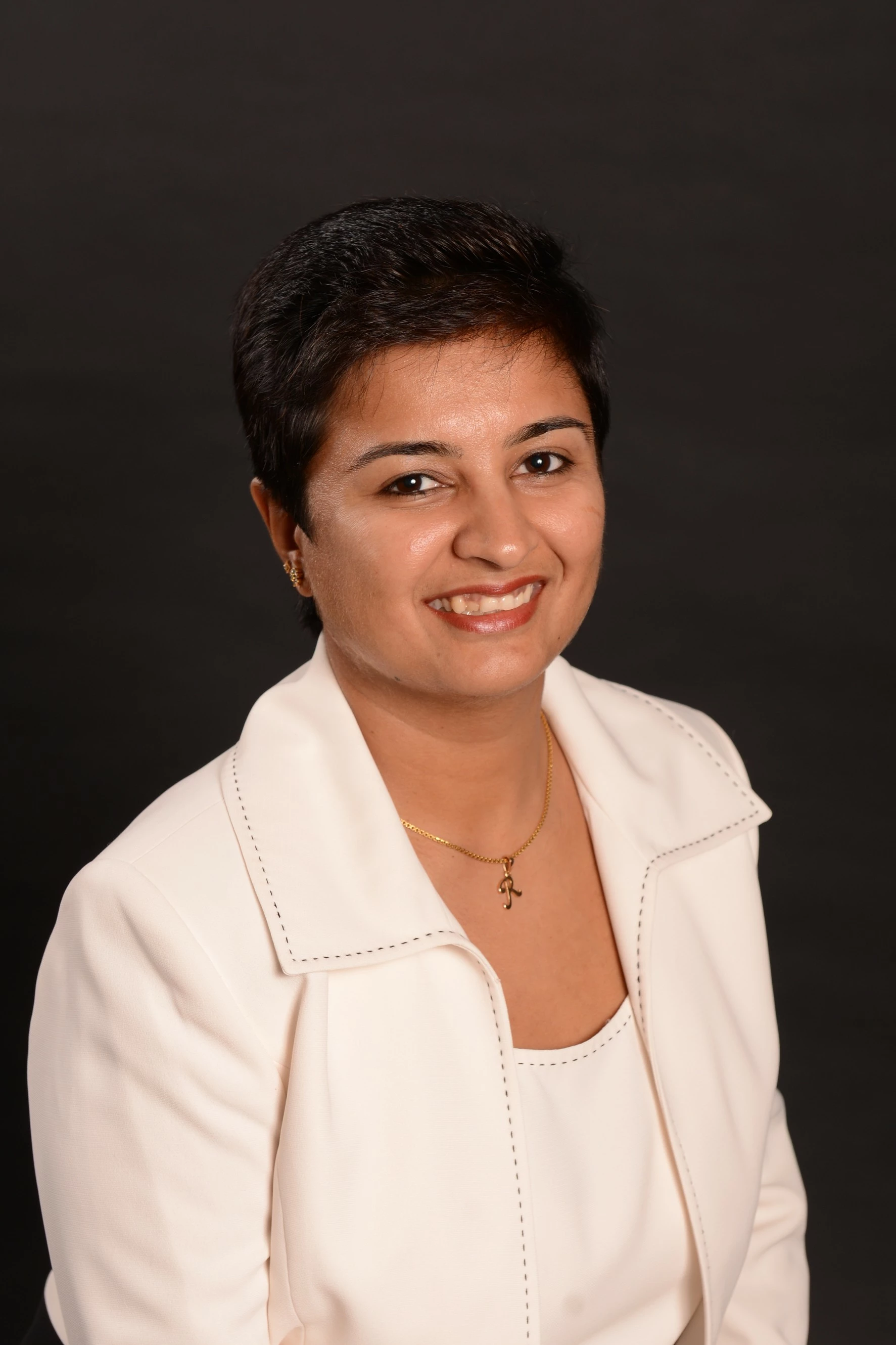 Rakhi Anand, Burlington, Real Estate Agent