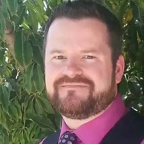 Randee Starritt, Vista, Real Estate Agent