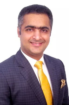 Ravi Rawlani, Brampton, Real Estate Agent