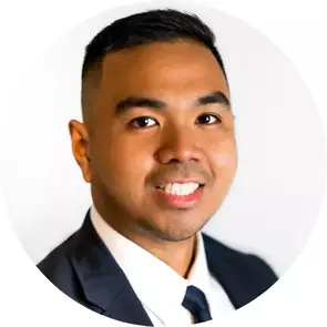 Raymund Aguilar, Toronto, Real Estate Agent