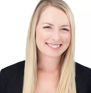 Rebecca Motz, Kitchener, Real Estate Agent