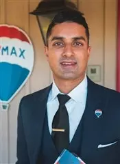 Rene Ahmad, Toronto, Real Estate Agent