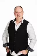 Roberto Ficzere, Oakville, Real Estate Agent