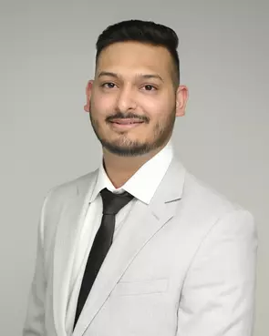 Rohit Kansal, Surrey, Real Estate Agent