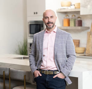 Ryan Hodge, London, Real Estate Agent