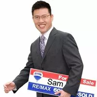 Sam Huang, Vancouver, Real Estate Agent