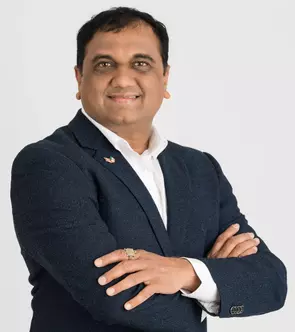 Sam Patel, Regina, Real Estate Agent