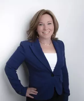 Sara Malyk, Creston, Real Estate Agent