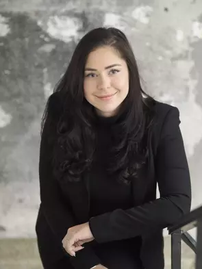 Sarah Azrak, Montreal, Real Estate Agent