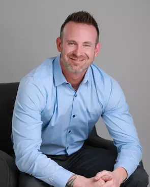 Sean Hasson, Airdrie, Real Estate Agent