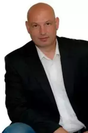 Sergei Mendelev, Thornhill, Real Estate Agent