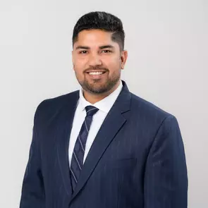 Shay Sharma, Mississauga, Real Estate Agent