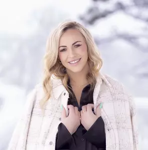 Shelbe Glidden, Moncton, Real Estate Agent