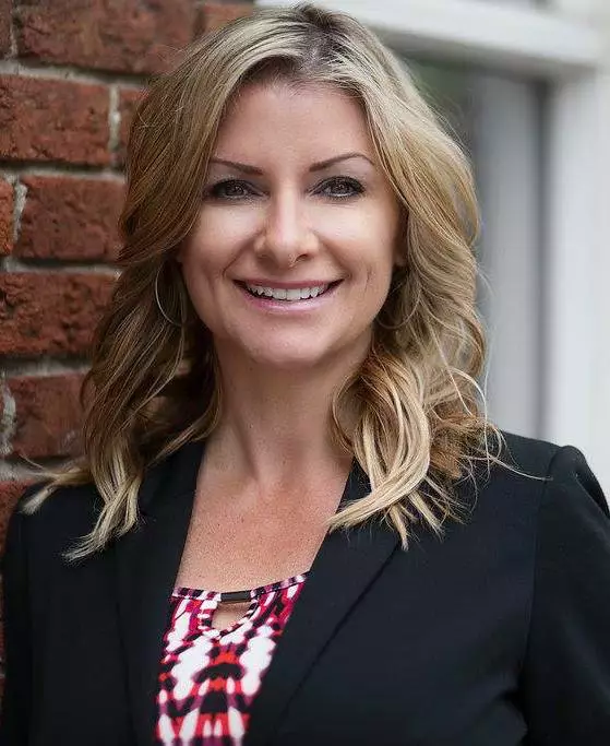 Shelly Shumaker, Edmonton, Real Estate Agent