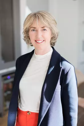 Shirley Wright, Calgary, Real Estate Agent
